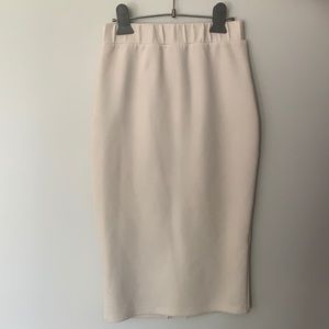White Simons pencil skirt